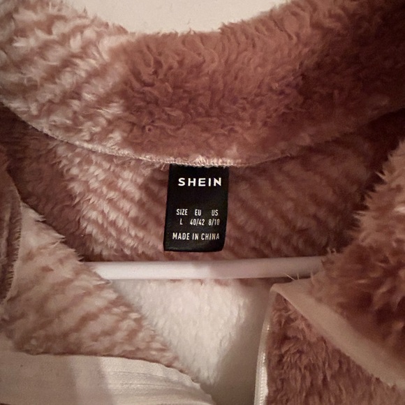 SHEIN cropped zip up jacket - Picture 2 of 3